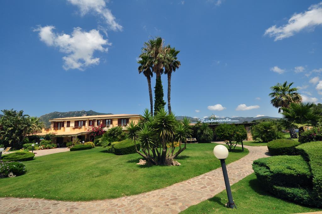 Le Anfore Hotel فيلاّسيمِيوس المظهر الخارجي الصورة