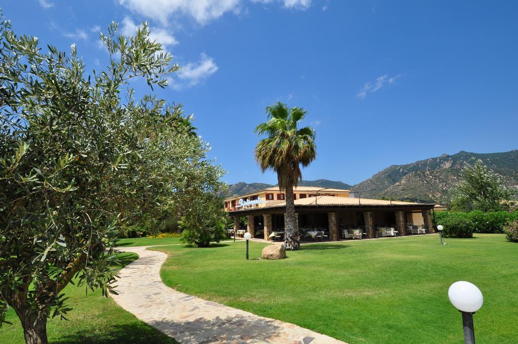 Le Anfore Hotel فيلاّسيمِيوس المظهر الخارجي الصورة